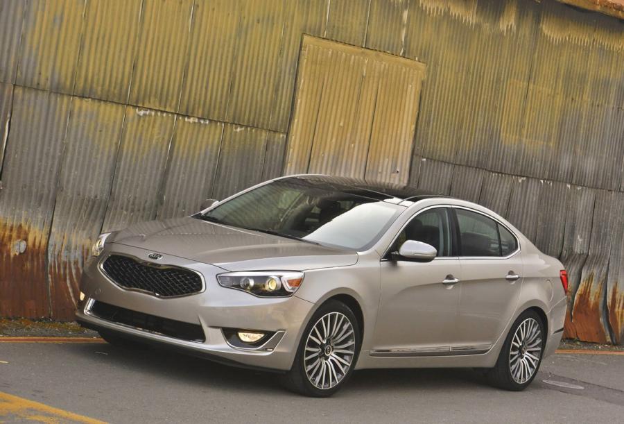  Kia Cadenza 2014 года  (фото 39 из 154)